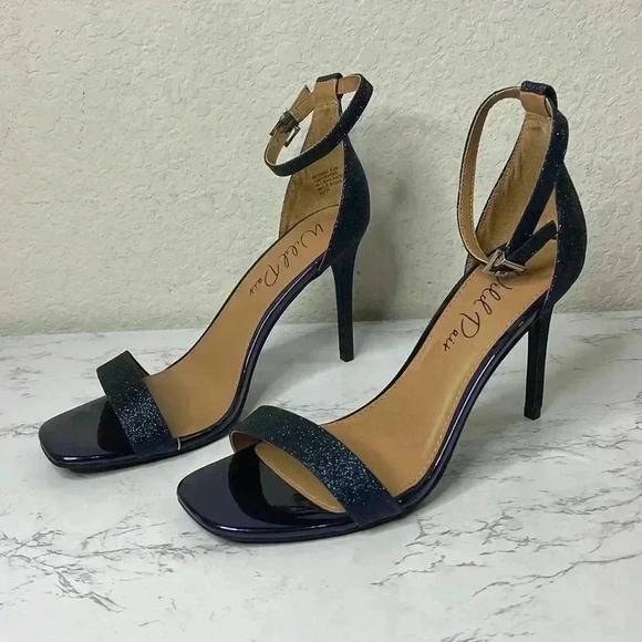 WILD PAIR Bethie Two-Piece Dress Sandals - Picture 1 of 9
